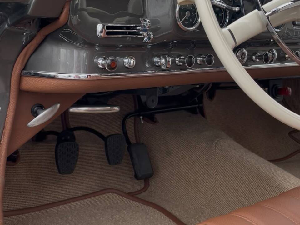 Image 40/51 de Mercedes-Benz 190 SL (1960)