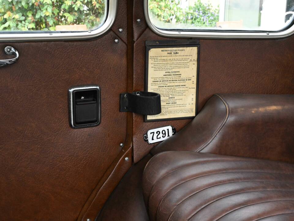 Afbeelding 23/38 van Austin FX 3 London Taxi (1957)