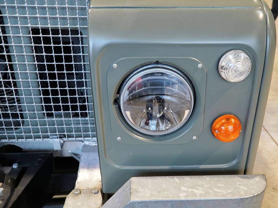 Bild 14/49 von Land Rover 109 (1982)