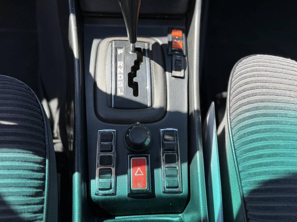 Imagen 26/42 de Mercedes-Benz 450 SEL 6,9 (1975)