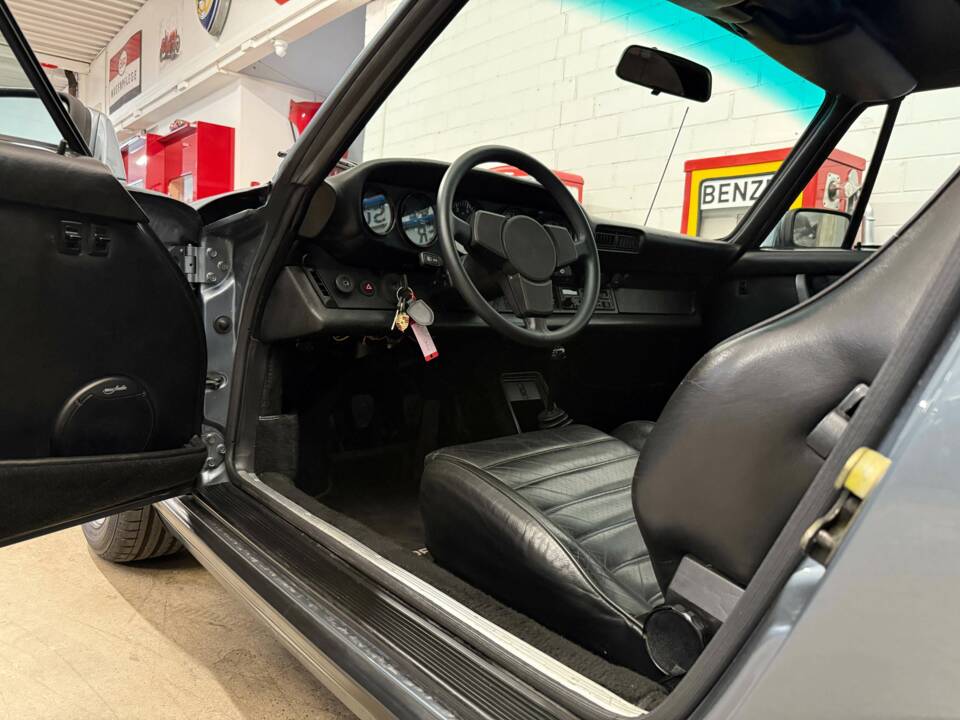 Bild 6/17 von Porsche 911 SC 3.0 (1983)