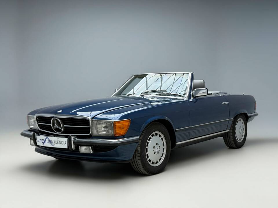 Image 7/23 of Mercedes-Benz 380 SL (1984)