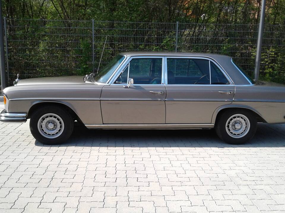Bild 9/30 von Mercedes-Benz 300 SEL 3.5 (1971)