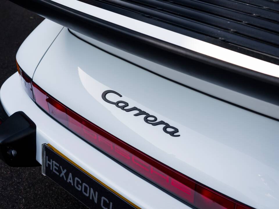 Bild 10/60 von Porsche 911 Carrera 3.2 (1987)