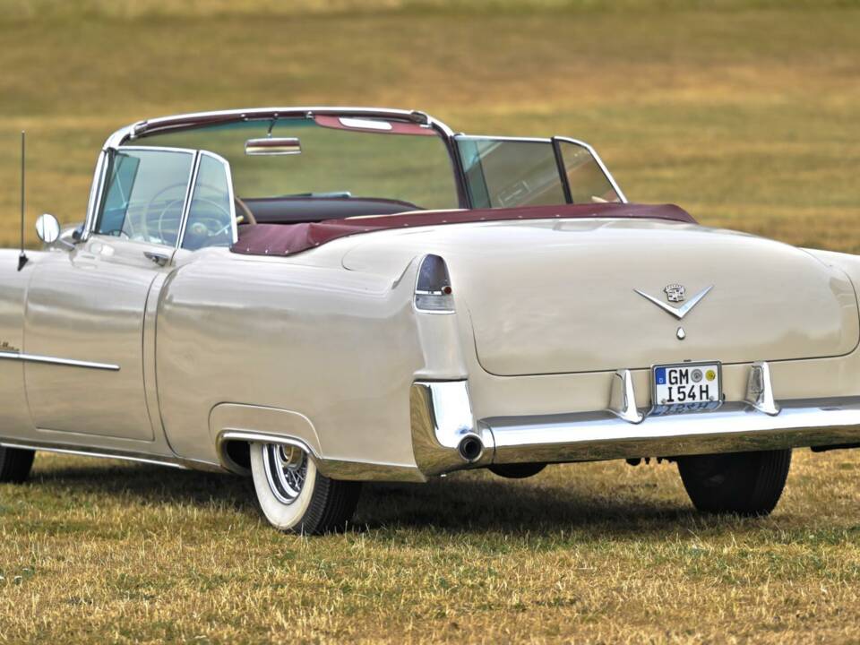 Bild 14/50 von Cadillac 62 Convertible (1954)