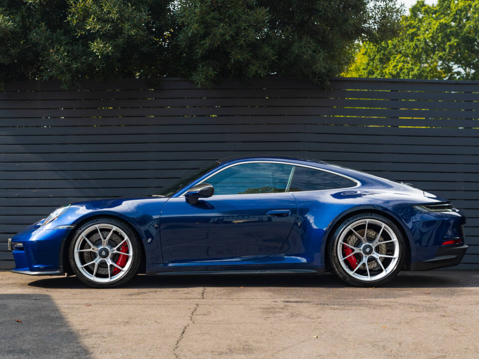 Image 5/29 of Porsche 911 GT3 Touring (2022)