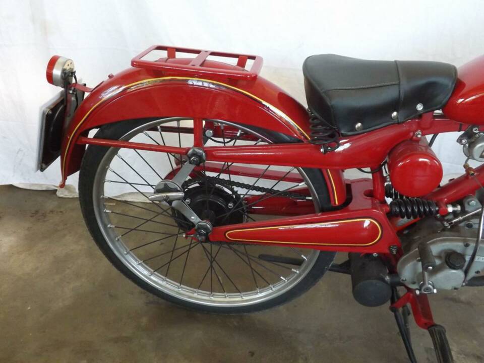 Image 29/50 de Moto Guzzi Cardellino 65 (1955)