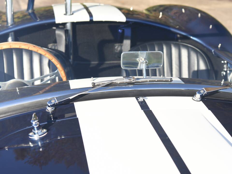 Image 16/50 de AC Cobra 427 (1999)