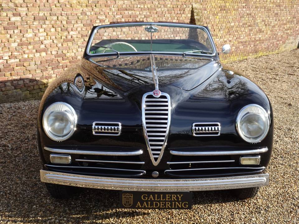 Immagine 28/50 di Alfa Romeo 6C 2500 Super Sport (1950)