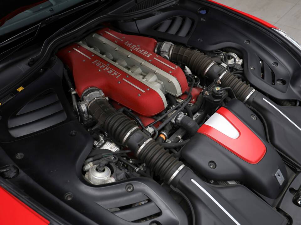Immagine 5/50 di Ferrari FF (2011)