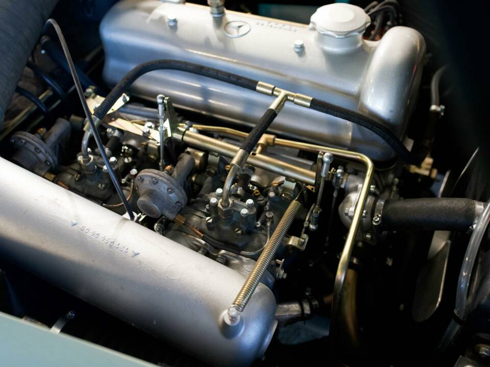 Image 27/28 of Mercedes-Benz 190 SL (1960)