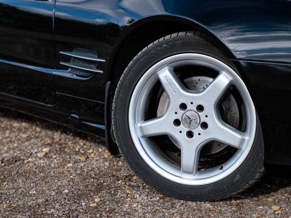 Image 8/50 of Mercedes-Benz SL 350 (2004)