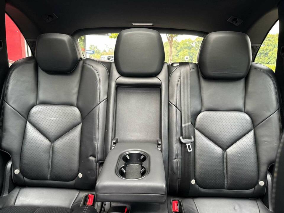 Bild 17/20 von Porsche Cayenne S Diesel (2014)