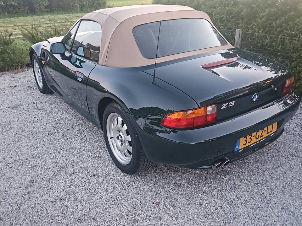 Bild 10/16 von BMW Z3 1.8 (1997)
