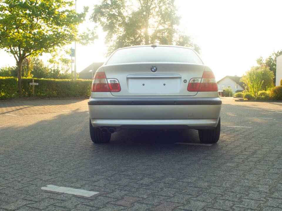 Afbeelding 19/58 van BMW 330i (2002)