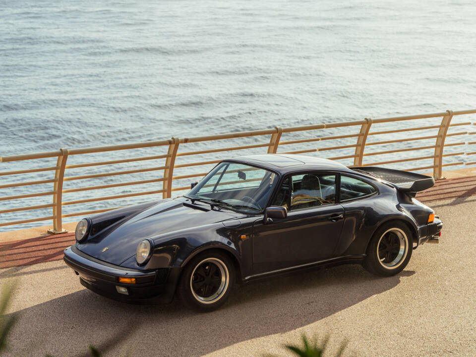 Image 7/65 of Porsche 911 Turbo 3.3 (1986)