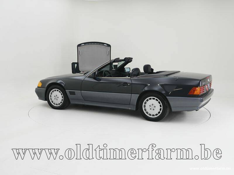 Immagine 4/15 di Mercedes-Benz 500 SL (1991)