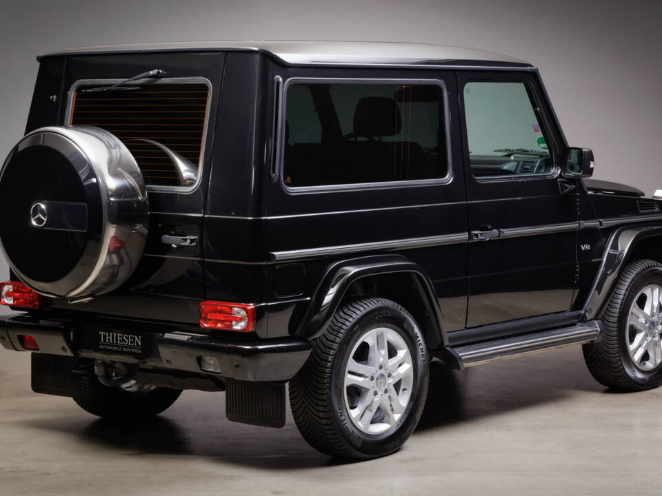 Image 7/32 of Mercedes-Benz G 500 (SWB) (2012)