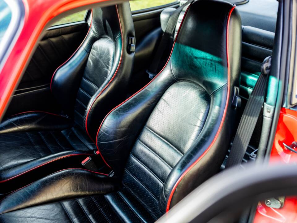 Bild 45/50 von Porsche 911 Carrera 3.2 (1989)