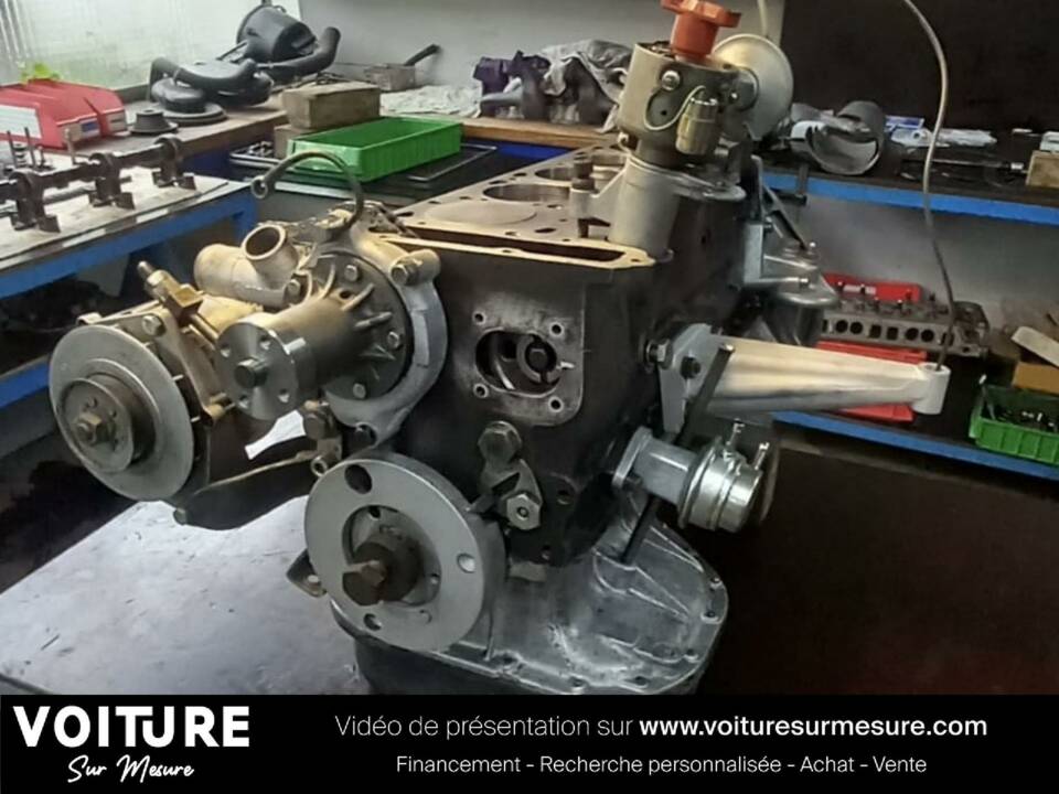 Image 14/15 of Mercedes-Benz 230 S (1967)