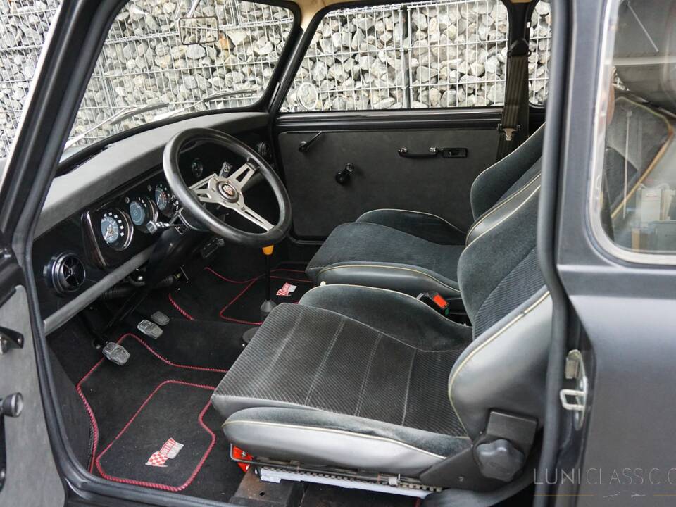 Image 29/64 of Mini 1100 Special (1980)