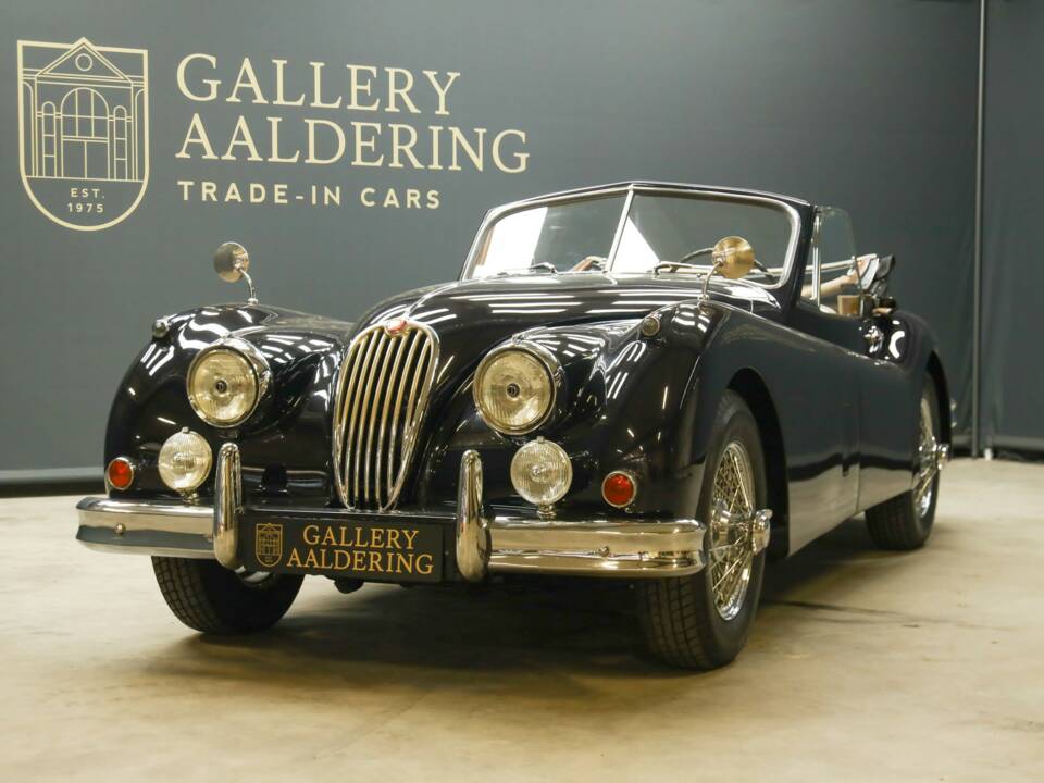 Image 1/50 of Jaguar XK 140 DHC (1955)