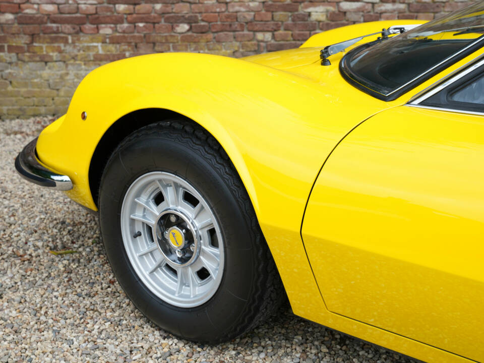 Bild 22/50 von Ferrari Dino 246 GTS (1973)