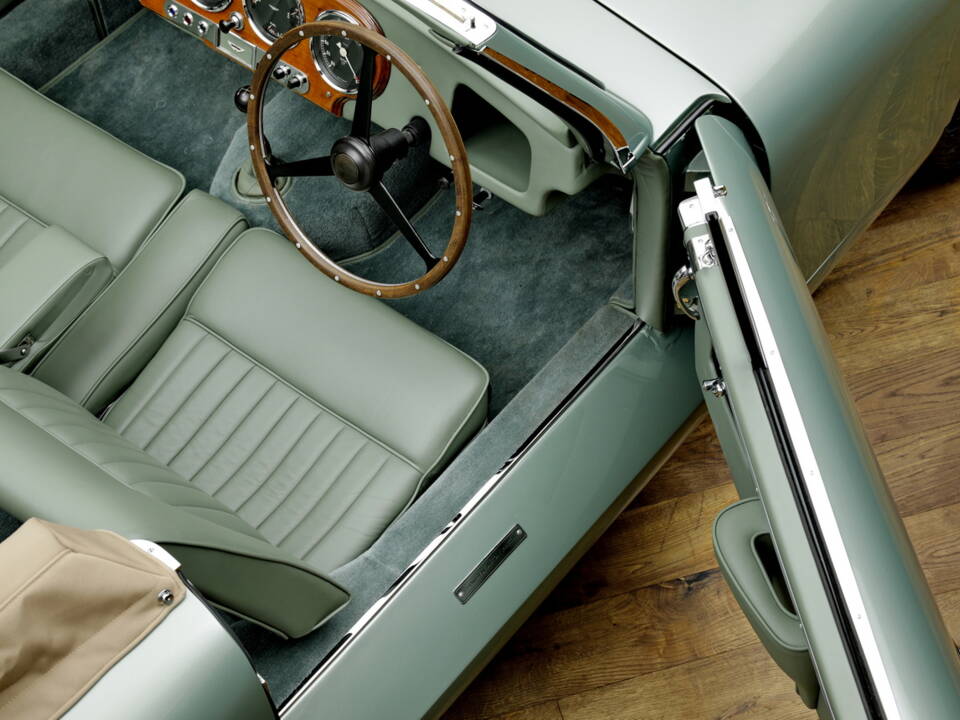 Bild 13/37 von Aston Martin DB 2 Vantage DHC (1953)
