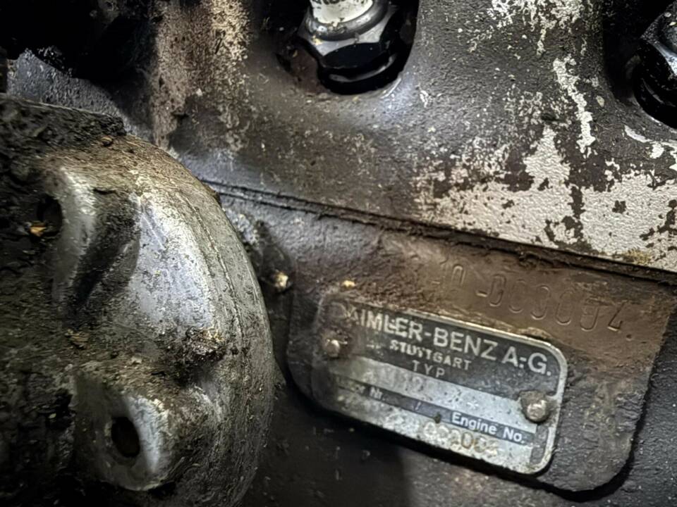 Afbeelding 37/50 van Mercedes-Benz 220 SE Cabriolet (1960)