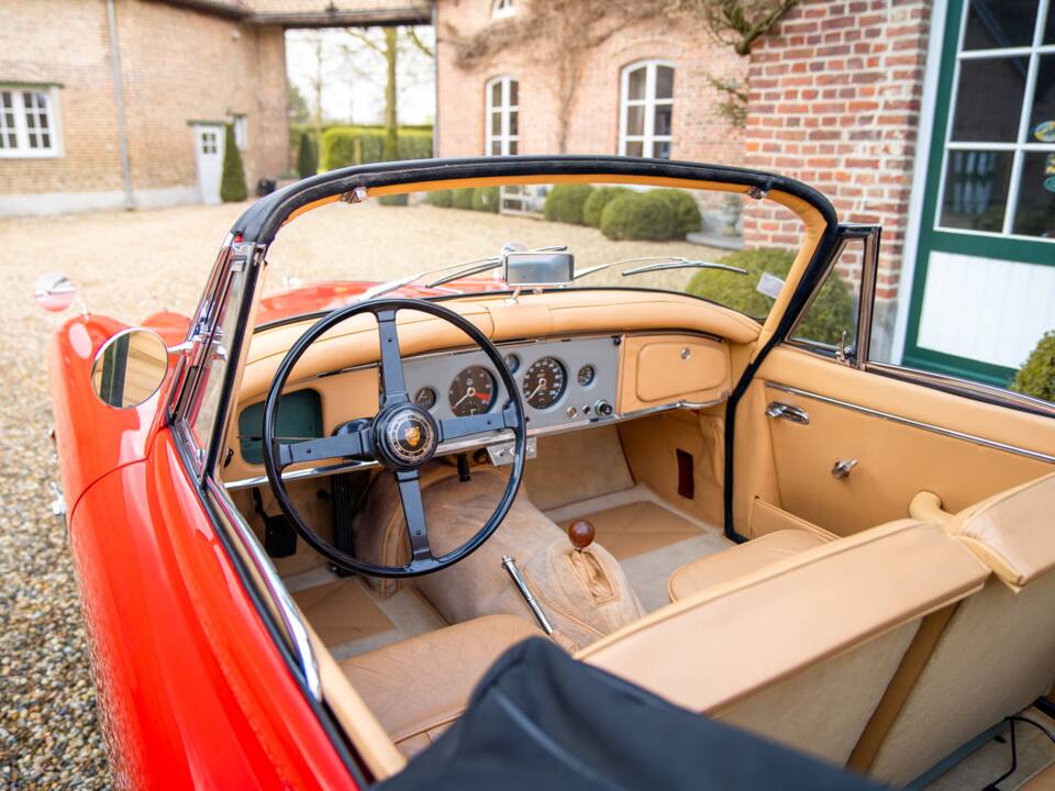Image 9/10 of Jaguar XK 150 3.8 S DHC (1959)
