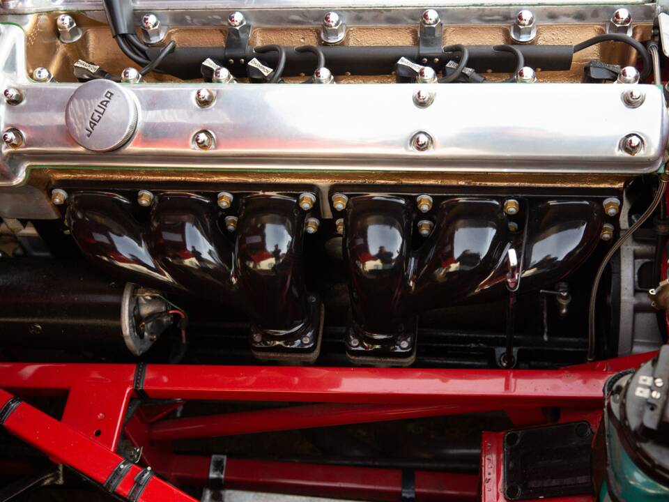 Image 34/50 of Jaguar E-Type 3.8 Flat Floor (1961)
