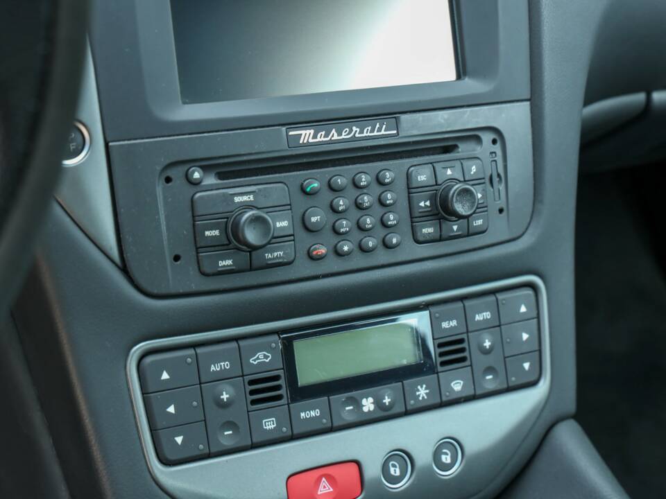 Image 26/50 of Maserati GranTurismo S (2008)