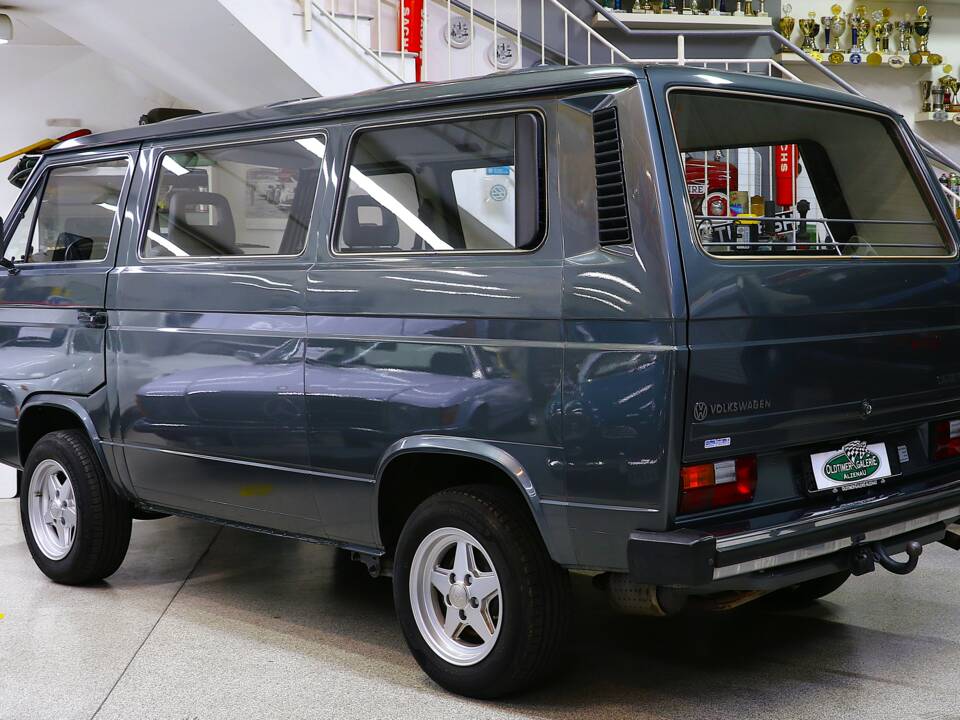 Bild 6/34 von Volkswagen T3 Caravelle GL 1.9 (1987)