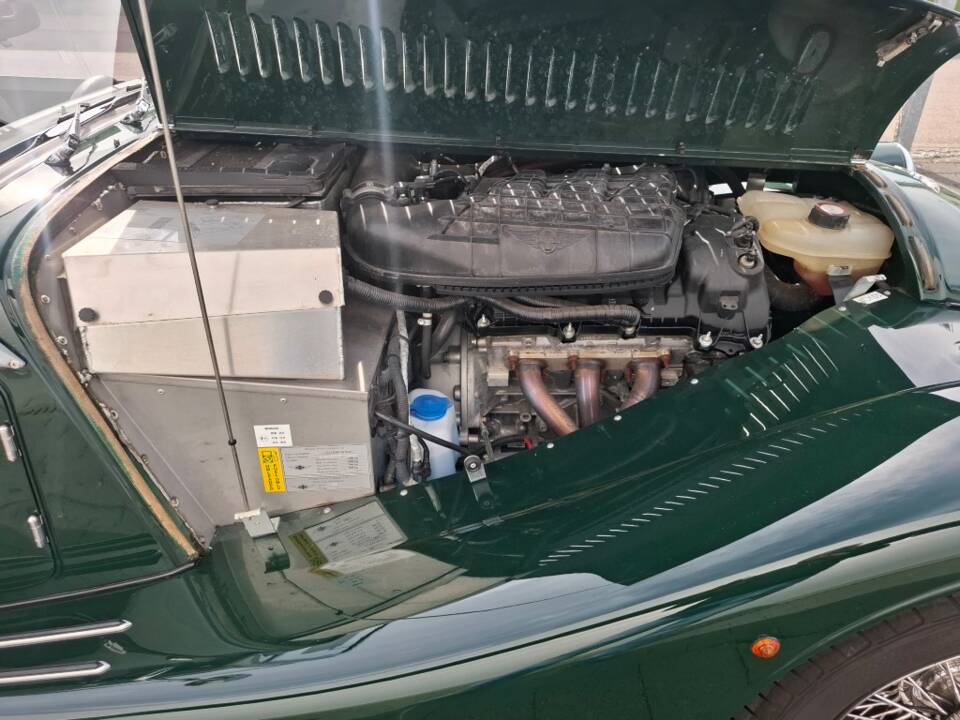 Image 18/21 of Morgan Roadster V6 (2015)
