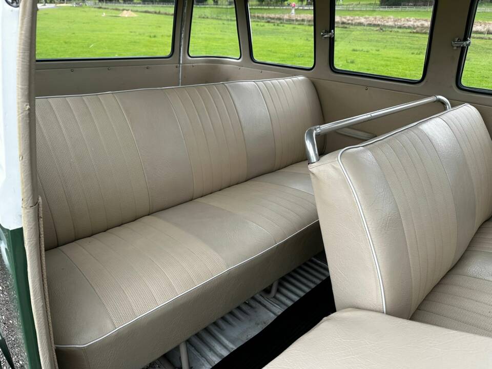 Image 44/60 of Volkswagen T2c Combi (1969)