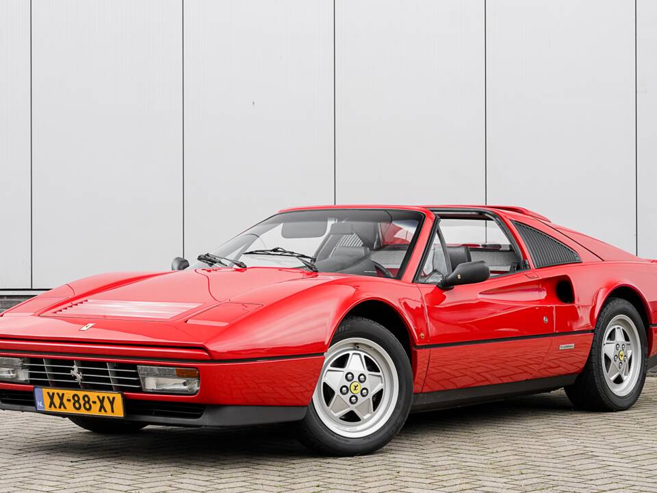Image 1/30 of Ferrari 328 GTS (1989)