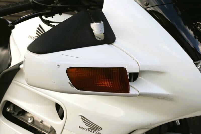 Immagine 8/21 di Honda ST 1100 Pan European (1998)