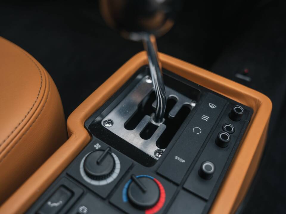 Image 36/46 of Ferrari 512 TR (1994)