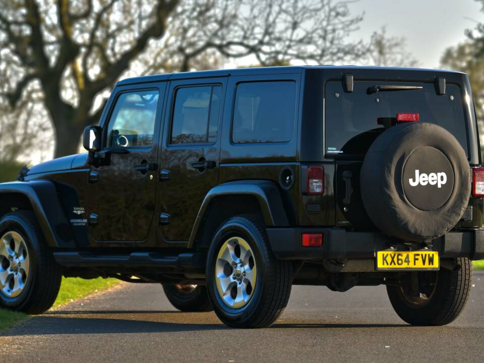 Image 14/50 de Jeep Wrangler Sahara 4.0L (2014)