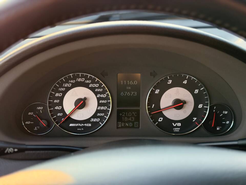 Bild 20/38 von Mercedes-Benz C 55 AMG (2004)