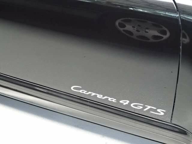 Image 6/26 of Porsche 911 Carrera 4 GTS (2011)