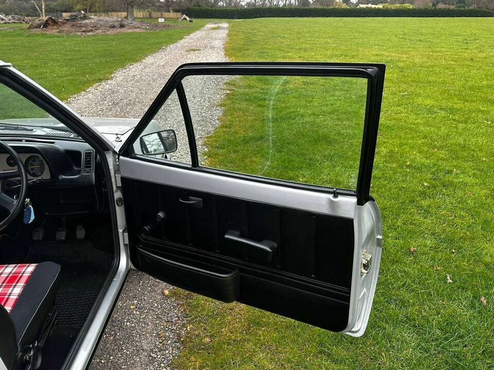 Bild 40/70 von Ford Fiesta 1.3 Supersport (1980)