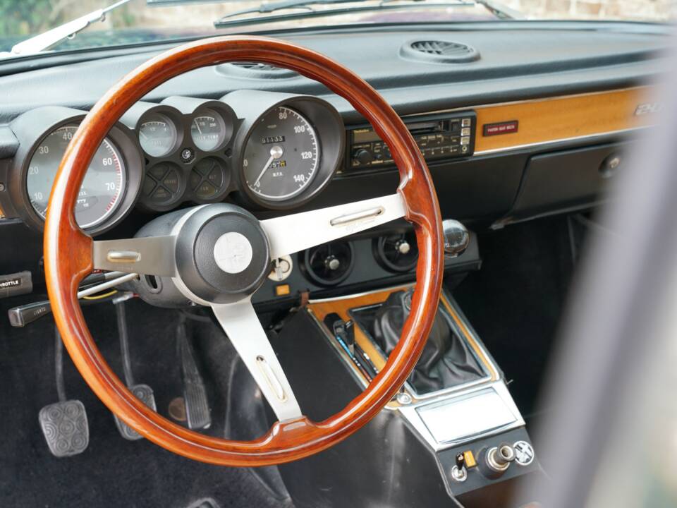 Bild 34/50 von Alfa Romeo 2000 GTV (1974)