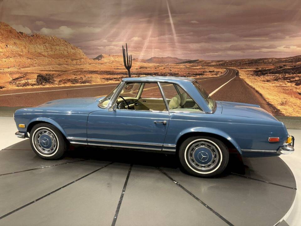 Image 5/36 de Mercedes-Benz 280 SL (1970)