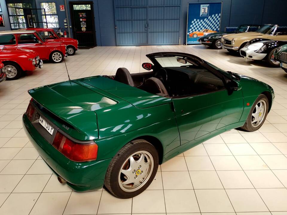 Image 10/46 of Lotus Elan SE (1992)