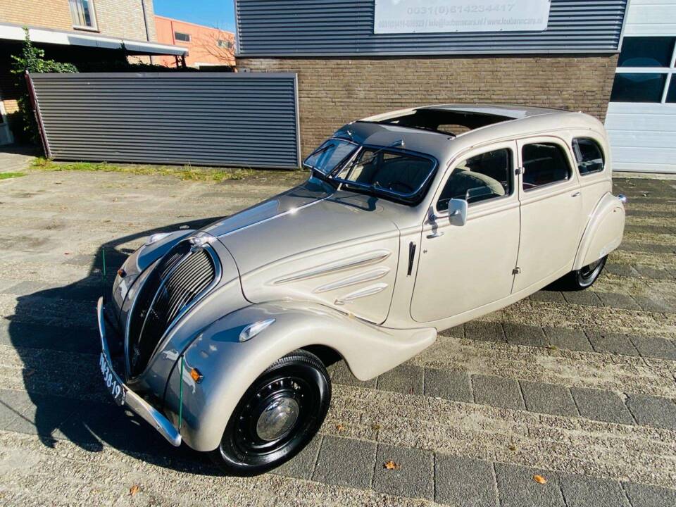 Afbeelding 23/50 van Peugeot 402 B (1938)