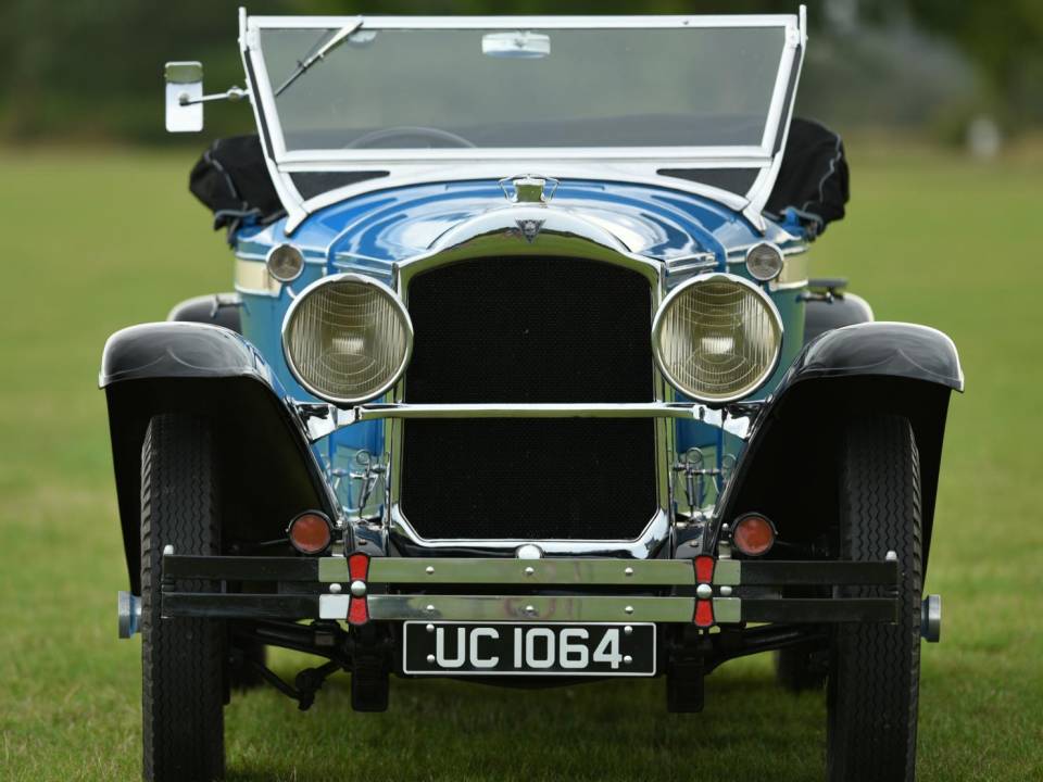 Image 2/50 of Packard 5-33 Runabout (1928)