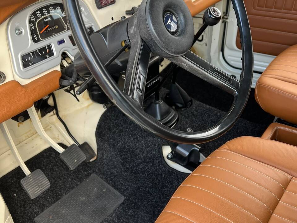 Image 4/14 of Toyota Land Cruiser BJ 45 (1981)