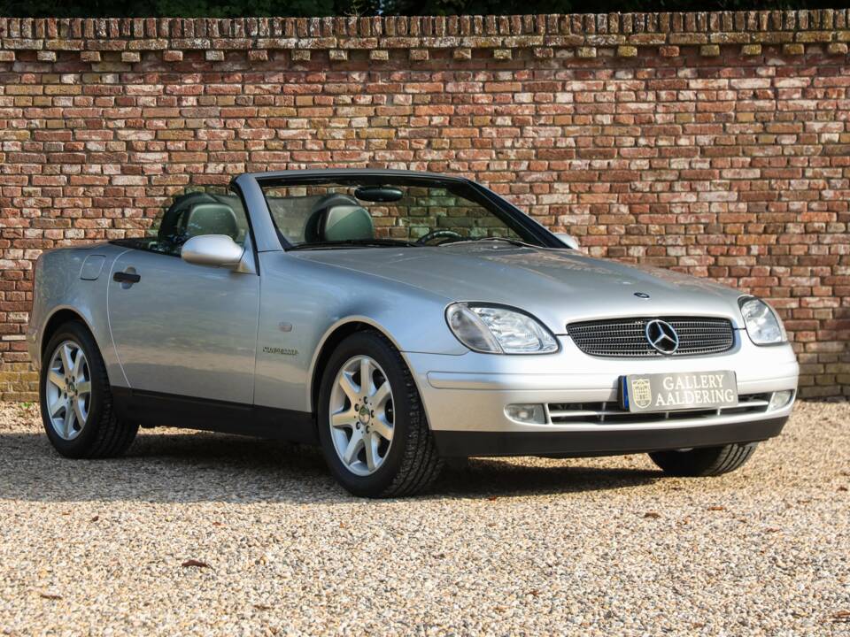 Bild 38/50 von Mercedes-Benz SLK 230 Kompressor (1998)