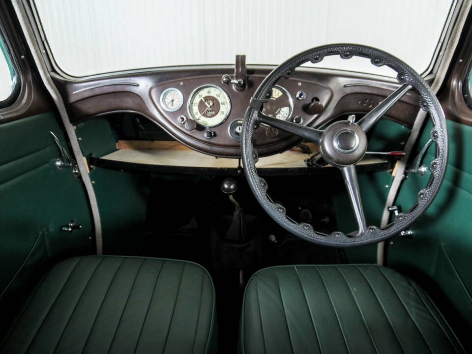 Image 7/50 de Morris Eight (1939)